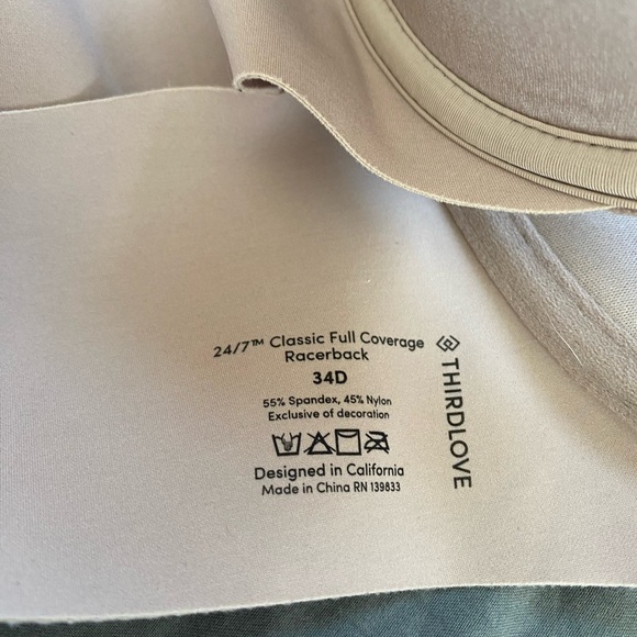 Lot of three third love bras - Picture 6 of 7